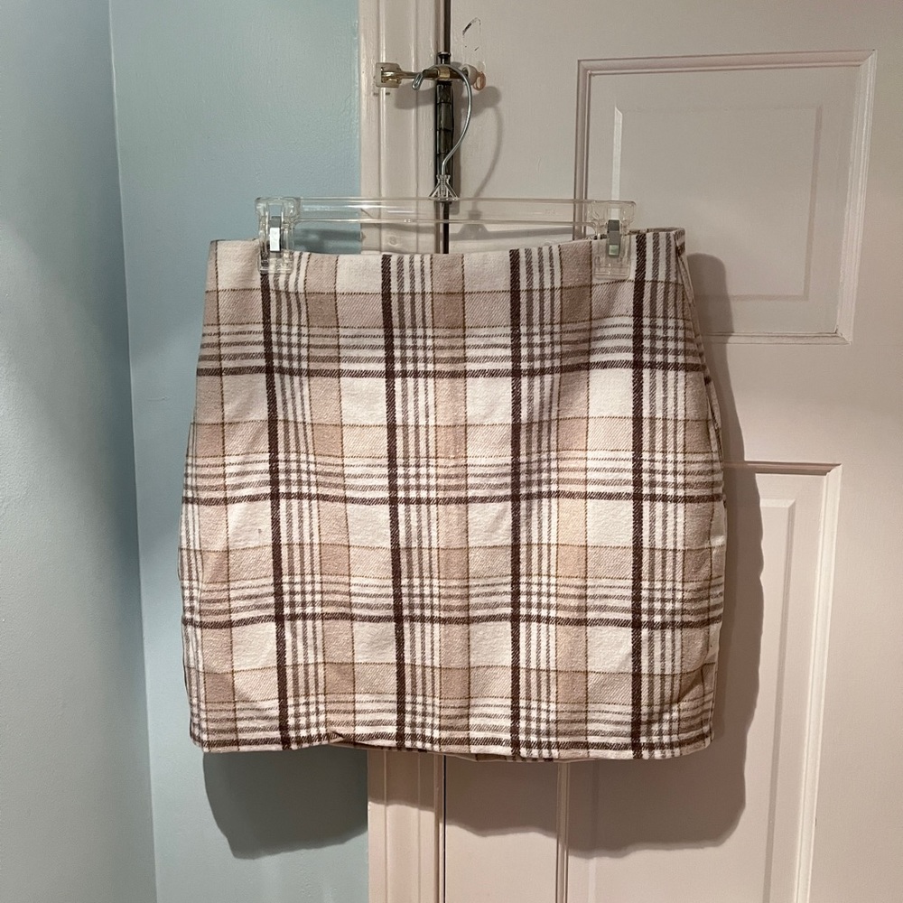Plaid skirt